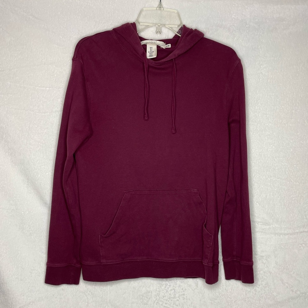 Burgundy Long-Sleeve Shirt w/ Hood♥️